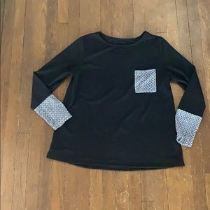 Boutique shirt size XL